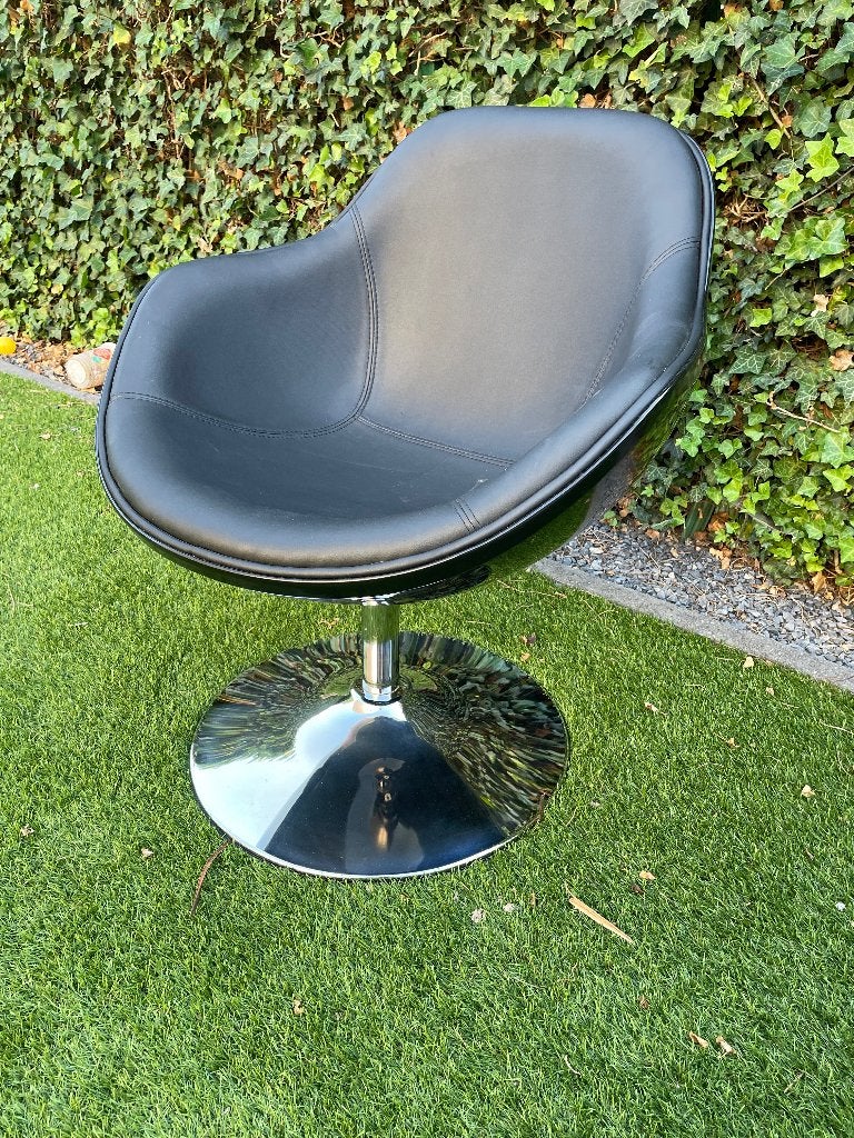 Draaistoel op Chrome voet, Huis en Inrichting, Ophalen, Zwart, Design, Leer