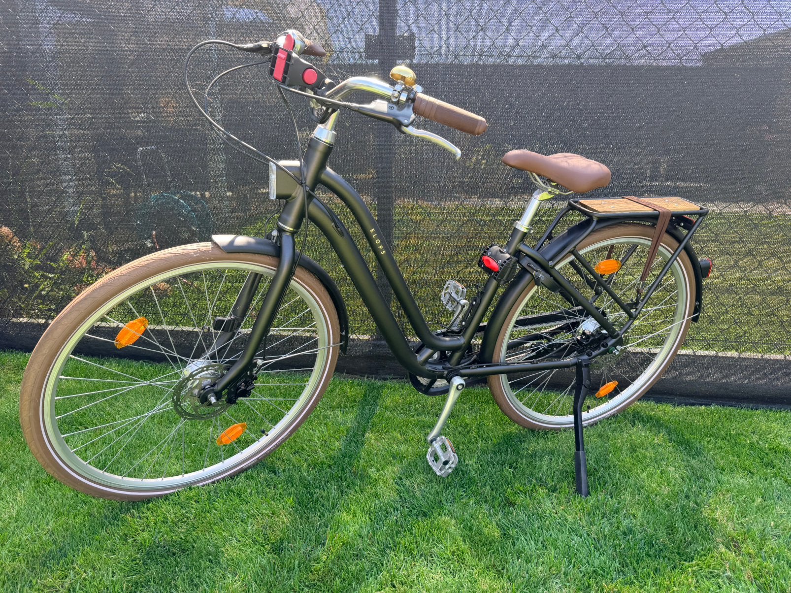 Damesfiets maat M, Ophalen, Zo goed als nieuw, Versnellingen