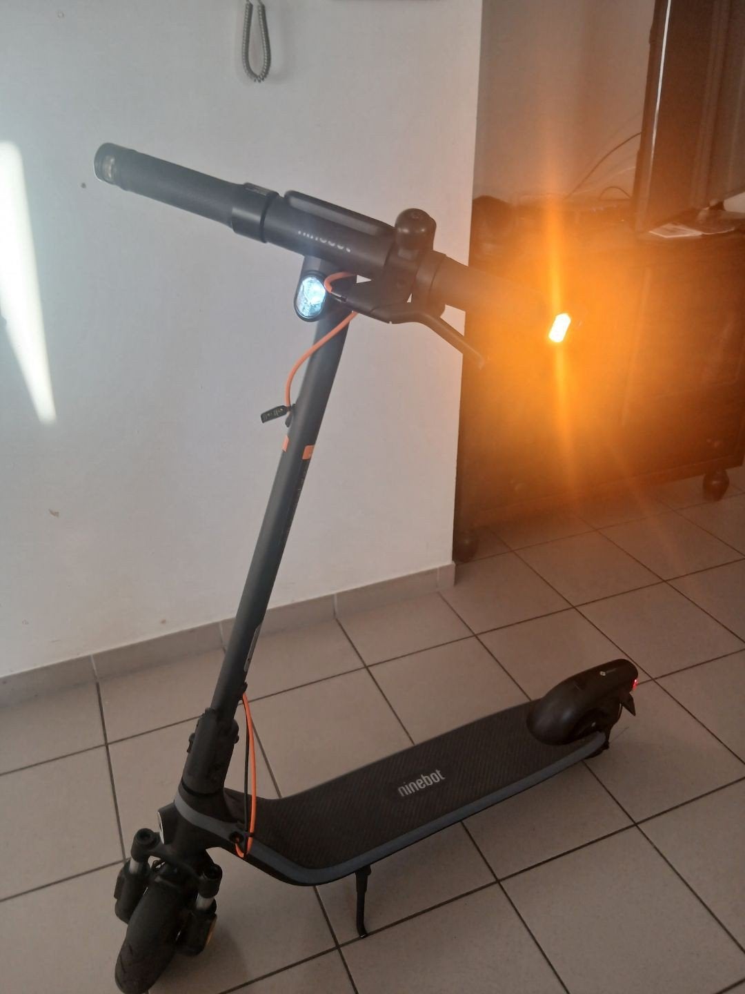 Ninebot E2 Plus, Fietsen en Brommers, Ophalen, Zo goed als nieuw, Elektrische step (E-scooter), Segway Ninebot E2 Plus E II