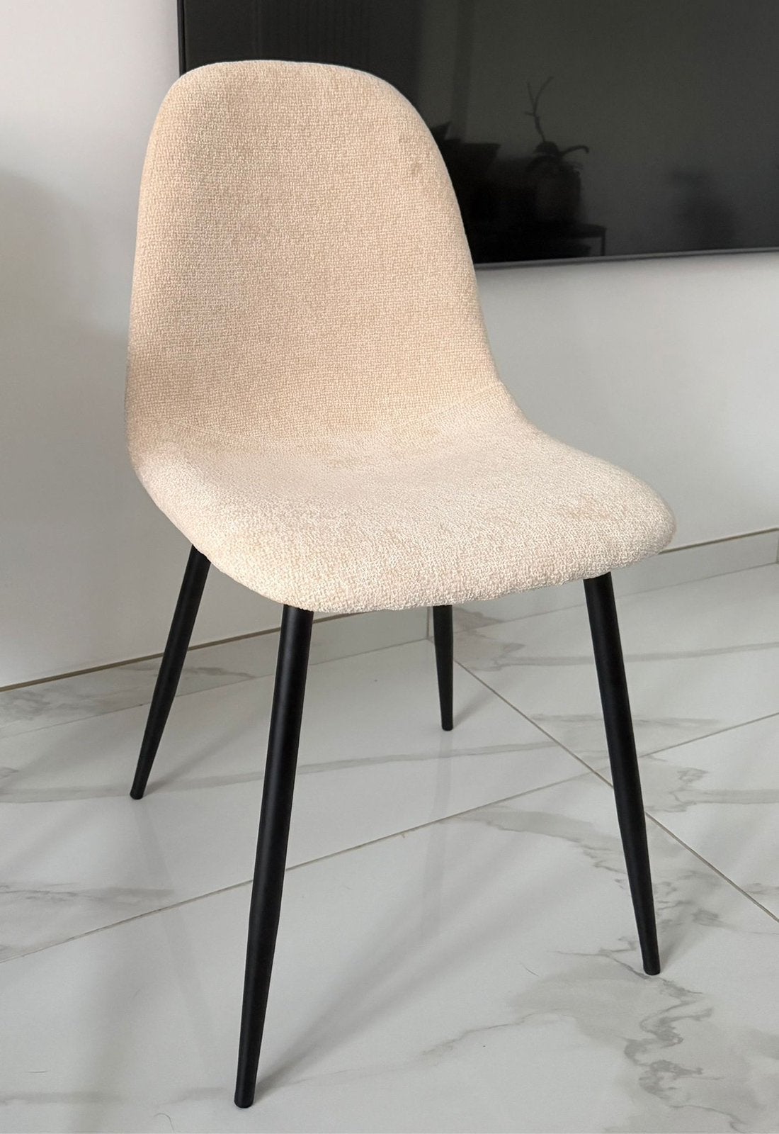 8 stuks beschikbaar, per 4 of 8 te koop. Splinternieuw, Huis en Inrichting, Stoelen, Ophalen, Kunststof, Overige kleuren, Nieuw