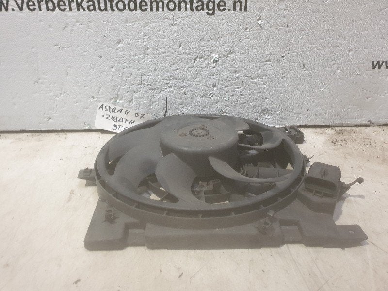 VENTILATEUR MOTEUR Opel Astra H GTC (L08) (13-147-279), Opel, Opel Automobile GmbH, Utilisé, Kontakt-opel@opel.com