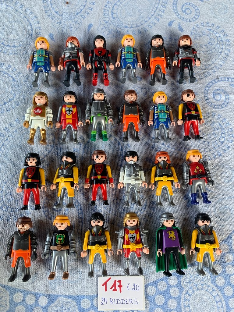 PLAYMOBIL: T17: LOT 24 RIDDERS, Kinderen en Baby's, Speelgoed | Playmobil, Losse onderdelen, Ophalen of Verzenden, Zo goed als nieuw
