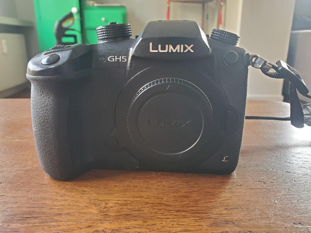 Panasonic lumix GH5, TV, Hi-fi & Vidéo, Appareils photo numériques, Autres Marques, Compact, Comme neuf, Enlèvement