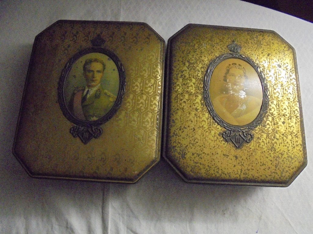2 oude koningsblikken jaren '30, Collections, Enlèvement ou Envoi, Utilisé, Autres types