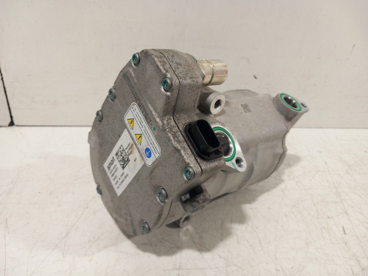Airco pomp Smart #1, Onderdelen@venauto.nl, Van der Ven Autorecycling B.V., Gebruikt, Ettenseweg 76, 4706 PB Roosendaal, The Netherlands