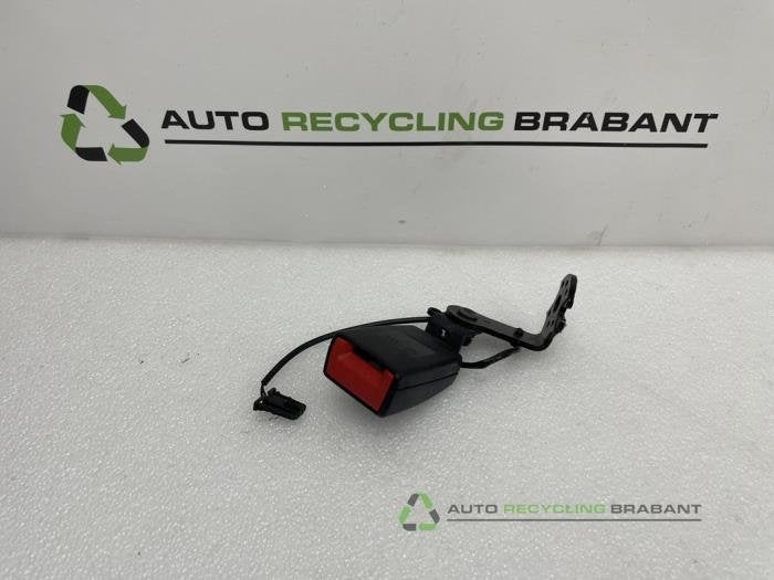 Insertion ceinture de sécurité avant gauche d'un Audi A1, Autos : Pièces & Accessoires, -, 3 mois de garantie, Utilisé, -