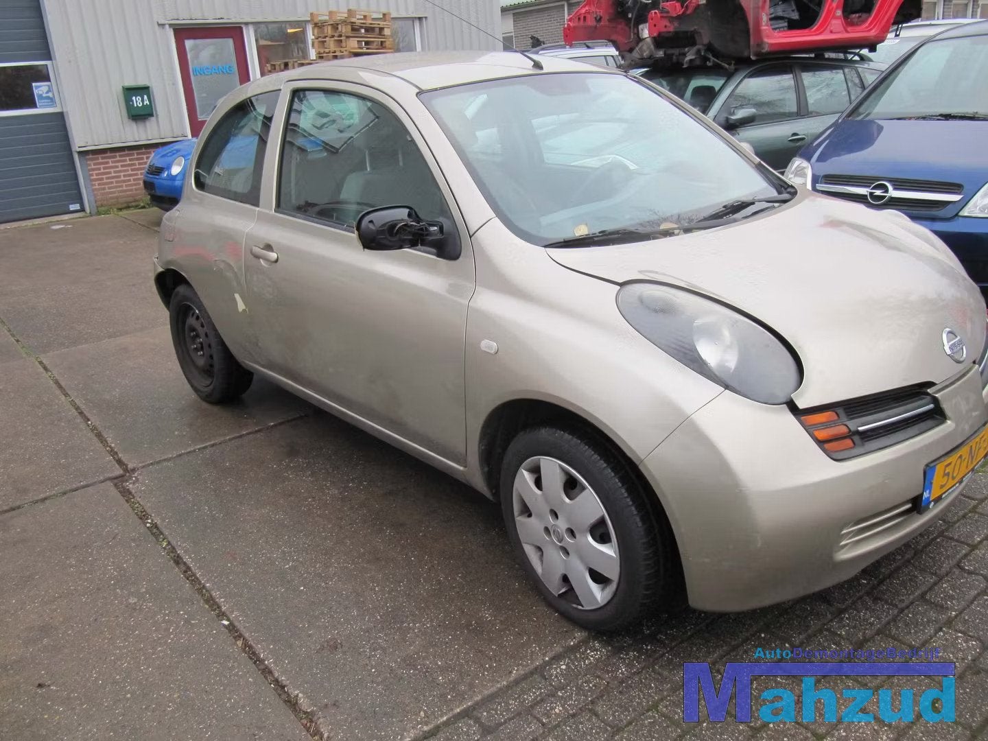 NISSAN MICRA GRIJS INTERIEUR 3 DEURS COMPLEET, Nissan Motor Co., Ltd., Takashima 1-chome 1-1
220-8686  Yokohama, Utilisé, NISSAN_SR@mail.nissan.co.jp