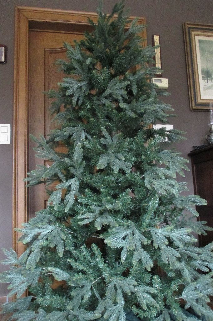 kunstkerstboom Delaware Deluxe, Ophalen