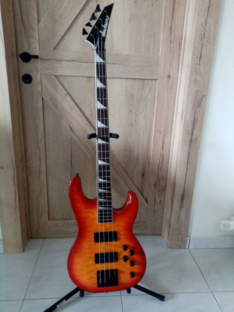 basgitaar Jackson, Muziek en Instrumenten, Ophalen, Zo goed als nieuw, Elektrisch