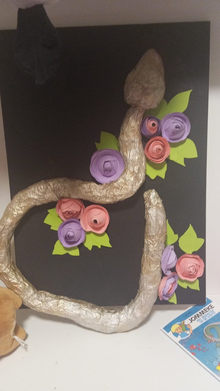 Serpent sur toile avec des fleurs faites par moi-même, Antiquités & Art, Art | Autres Art, Enlèvement