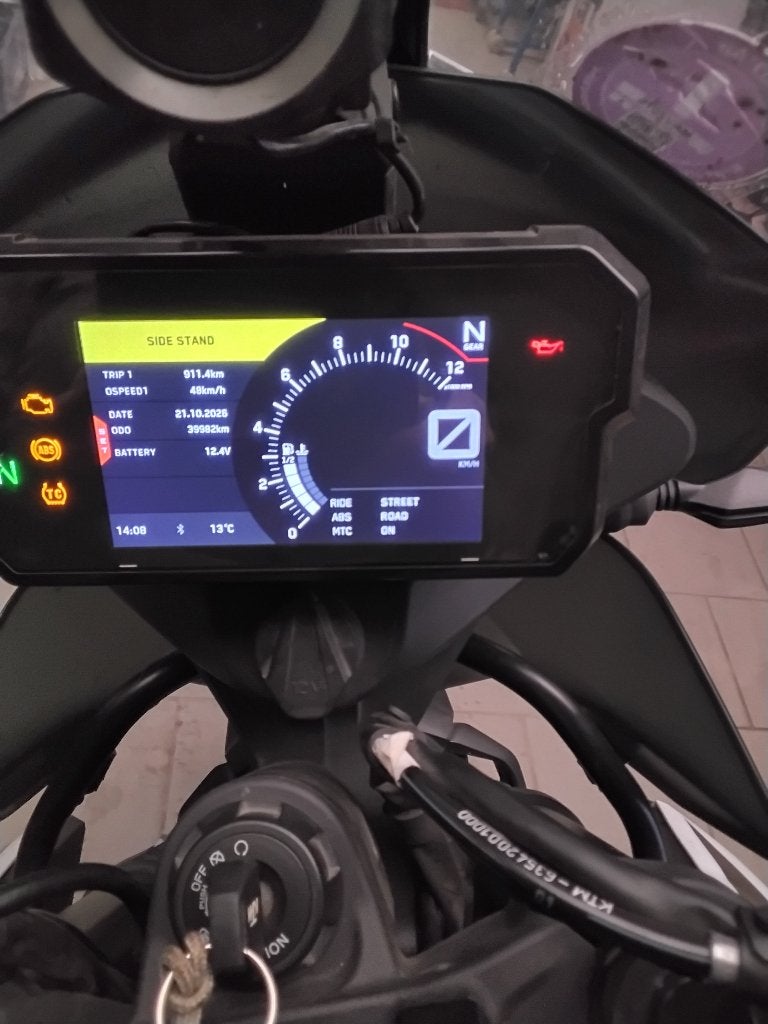 Ktm 790 aventure, Motoren, 2 cilinders, 790 cc, Motorrijbewijs A, Gebruikt