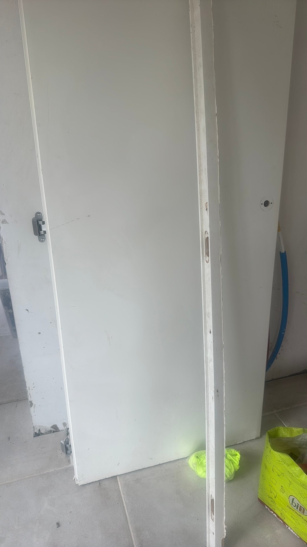 Xinnix deur met kader zonder klink, Doe-het-zelf en Bouw, Deuren en Vliegenramen, Ophalen, Gebruikt