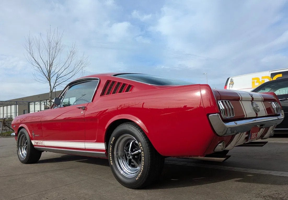 Ford USA Mustang fastaback (bj 1966, automaat), foto 3