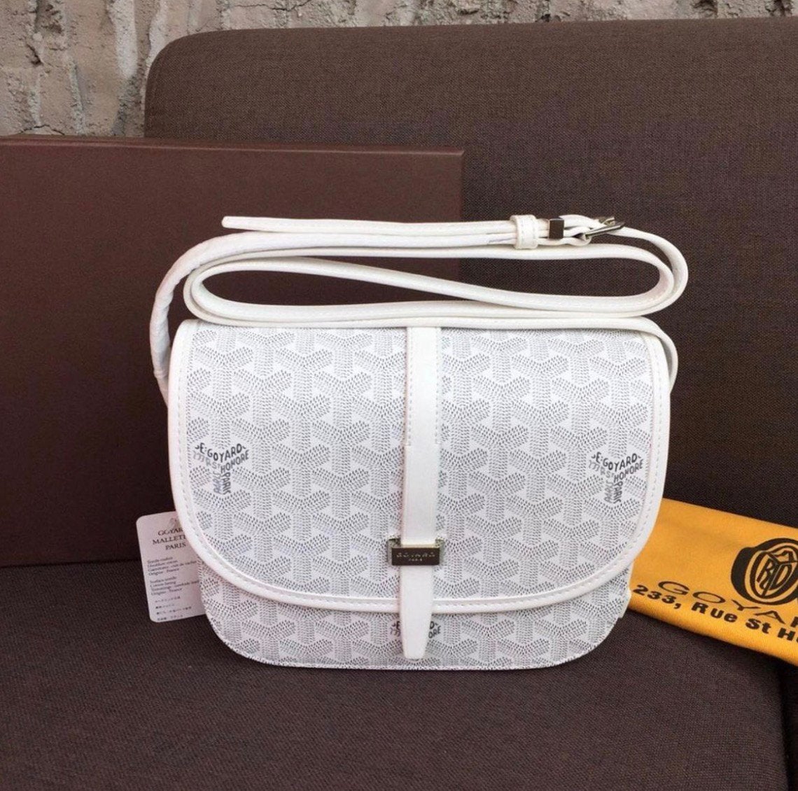 Goyard, Verzenden, Zo goed als nieuw