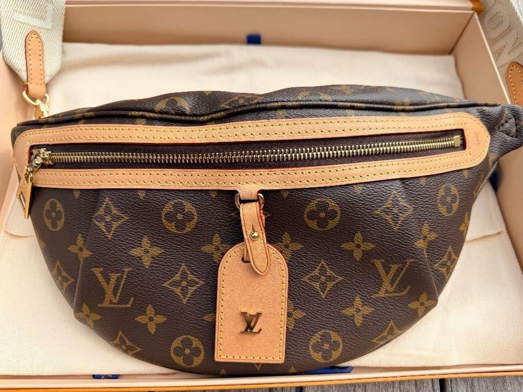 louis vuitton bumbag, Bruin, Zo goed als nieuw, Leer, Ophalen