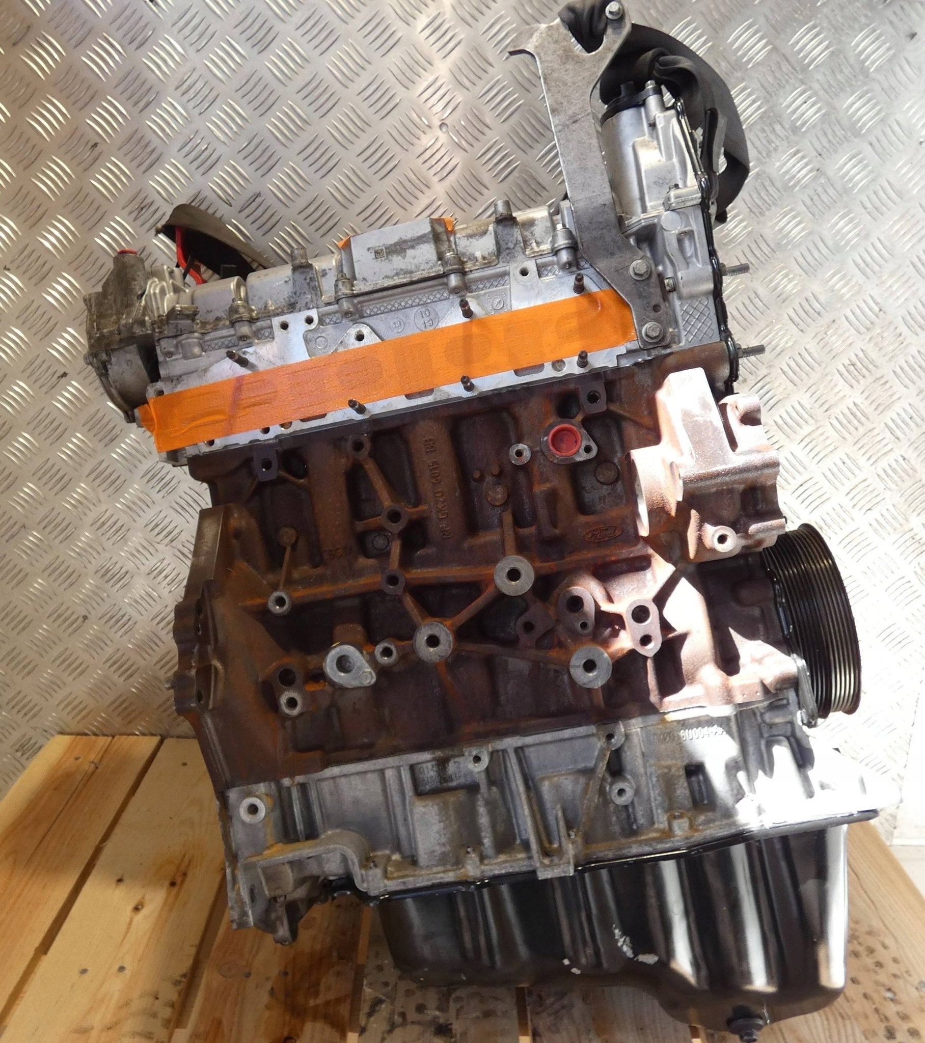 Moteur BKRA Nu FORD TRANSIT, Envoi, Utilisé, Daihatsu