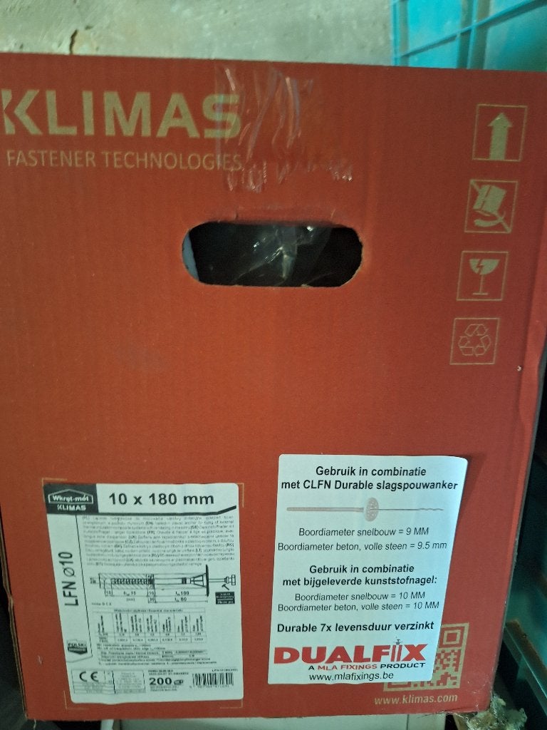 Isolatieplug 180, Doe-het-zelf en Bouw, Ophalen, Nieuw
