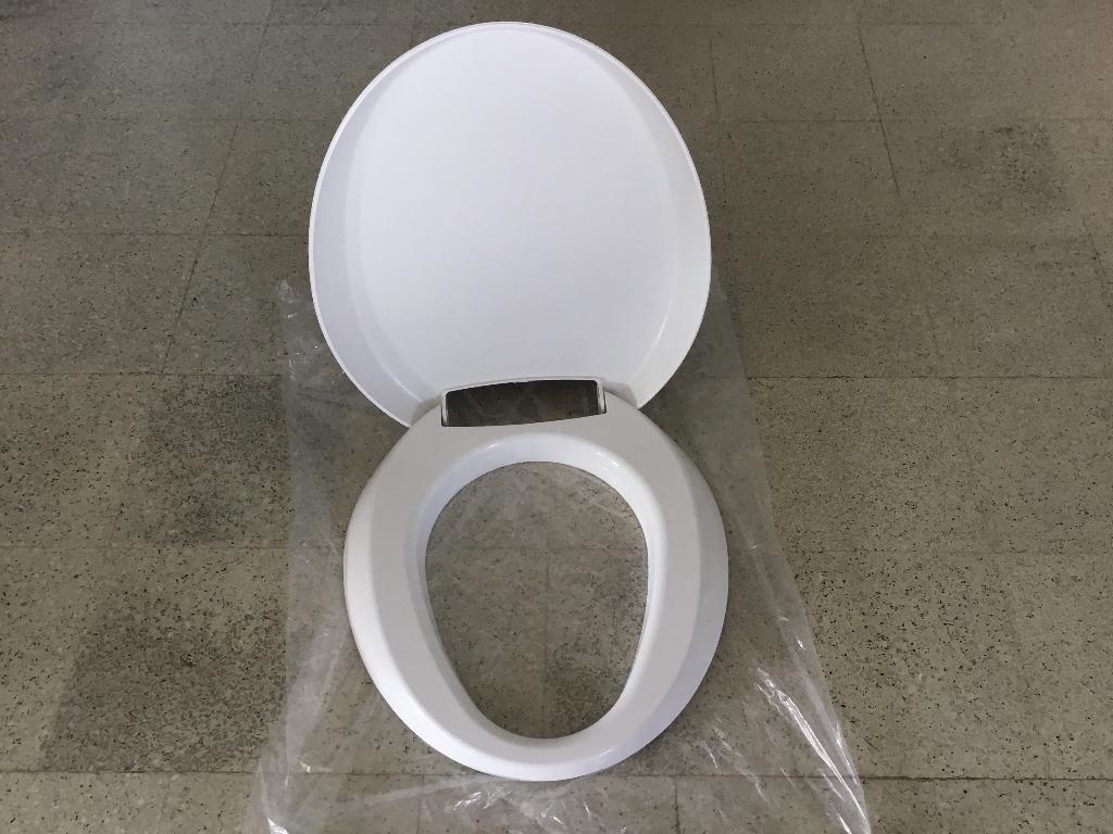 WC bril Thetford, Ophalen, Nieuw
