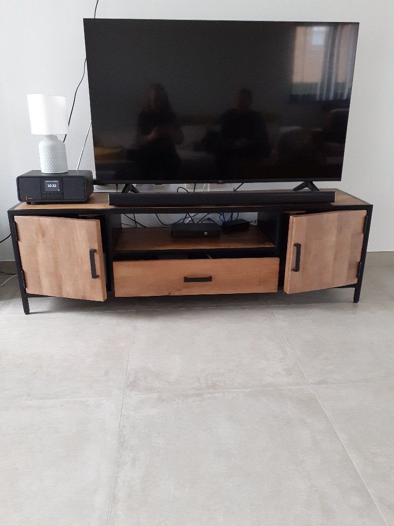 TV kast, Huis en Inrichting, Ophalen, Zo goed als nieuw, Overige materialen, Industrieel