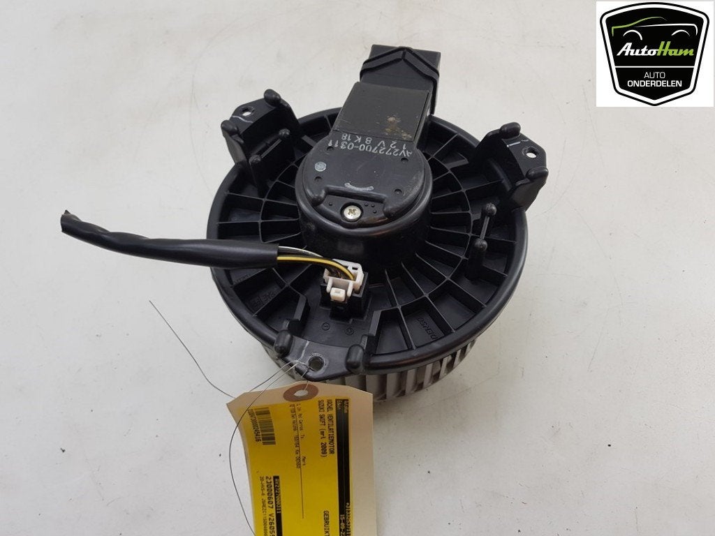 KACHEL VENTILATORMOTOR Suzuki Swift (ZA / ZC / ZD1 / 2/3/9), Info@denso.nl, Hogeweyselaan 165
1382 JL  Weesp, NL, Suzuki, DENSO EUROPE B.V.