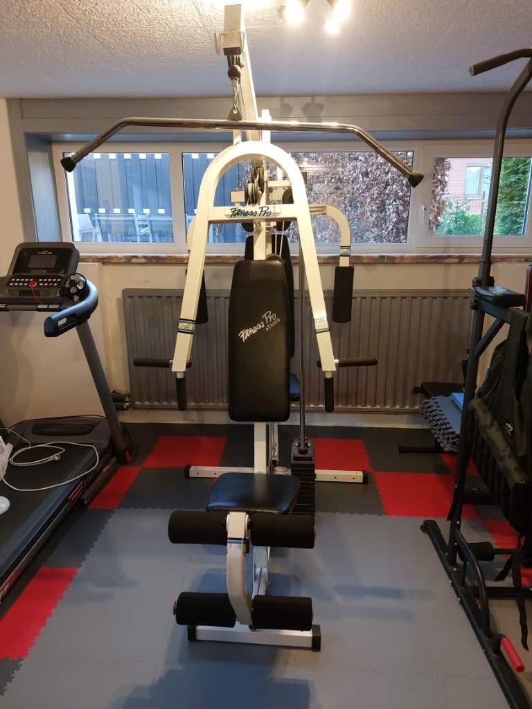 Appareil de fitness multifonctionnel FITNESS PRO AT1000B, Sports & Fitness, Appareils de fitness, Utilisé, Centrale électrique