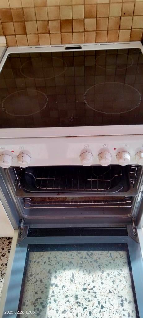 Cuisinière Bosch induction 220/380 Volt