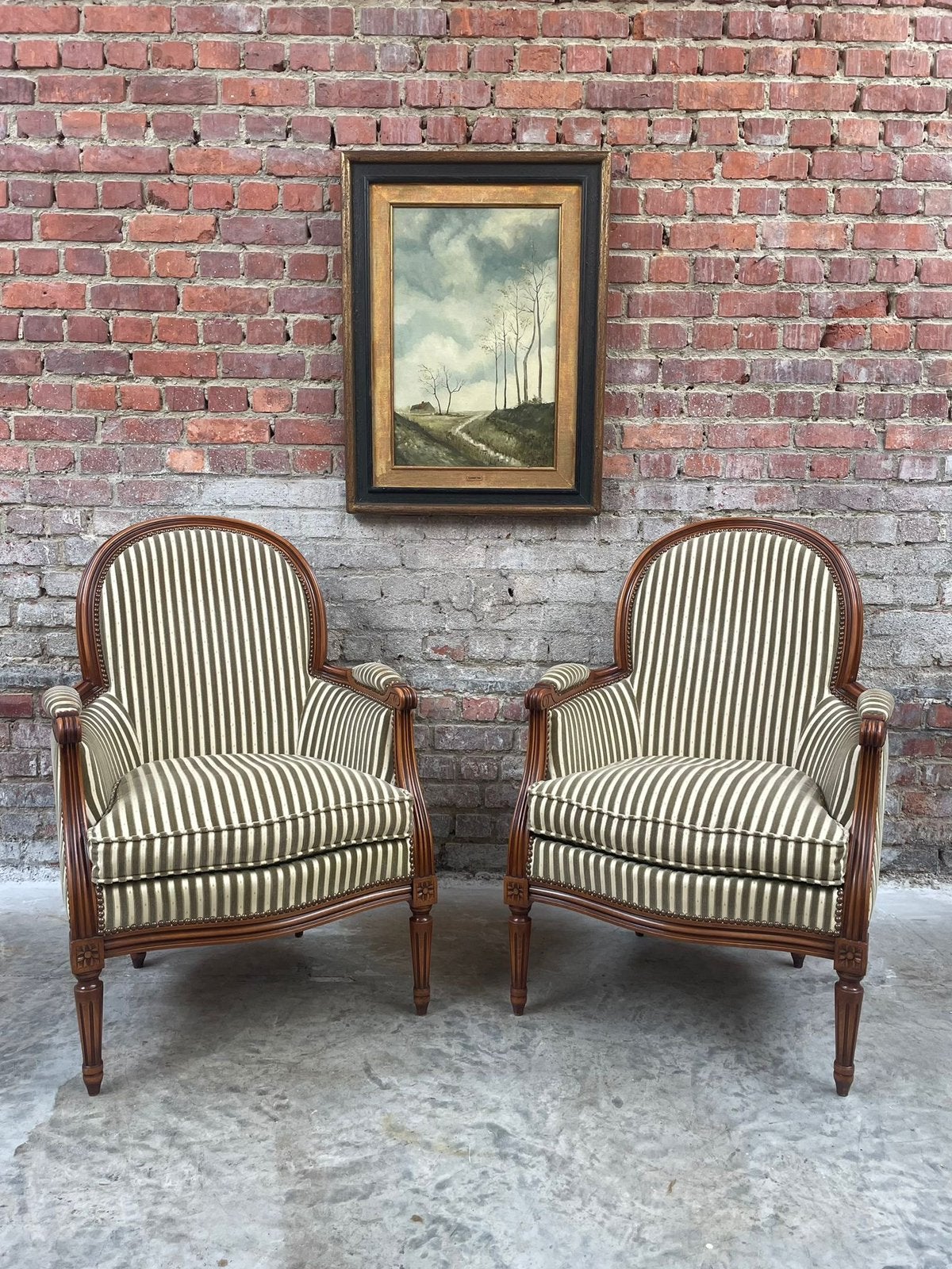 Paar antieke Louis XVI-stijl bergères / fauteuils, Ophalen