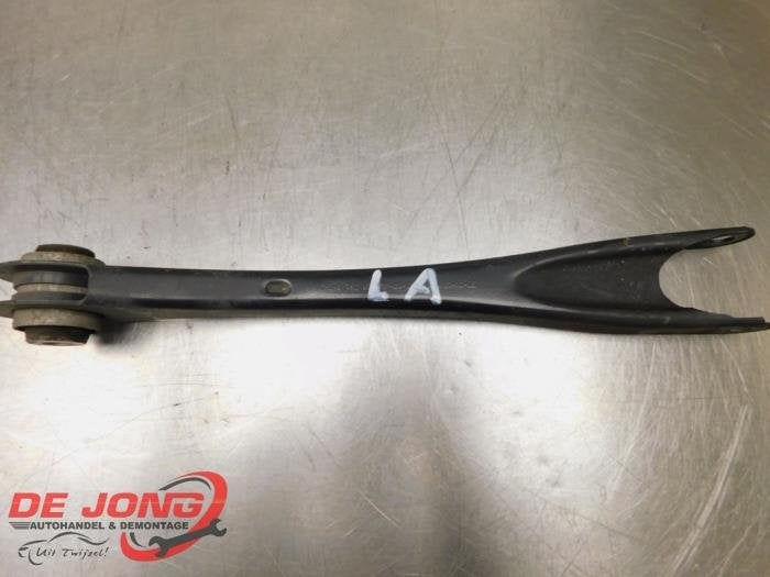 Bras de suspension arrière gauche d'un BMW 1-Serie, -, 3 mois de garantie, Utilisé, -