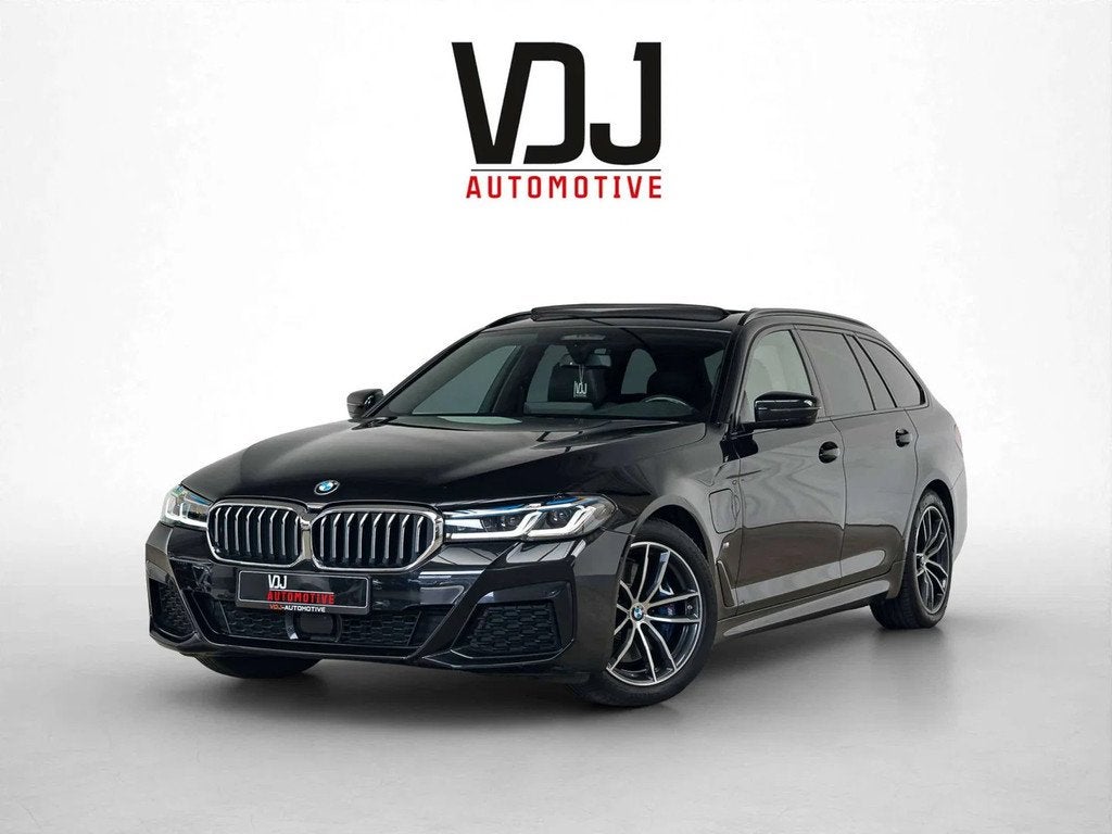 BMW 5 Serie 530 530e X DRIVE | BTW | GARANTIE | M PAKKET | P, Automaat, 4 cilinders, Leder, Bedrijf
