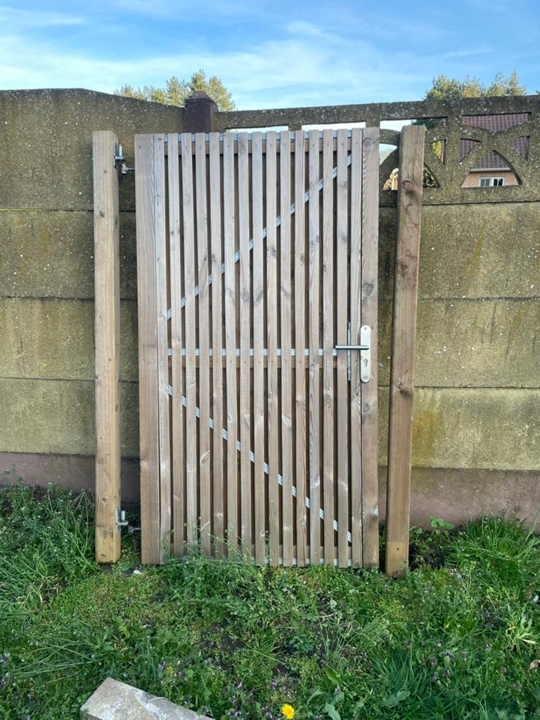 Tuinpoortje, Tuin en Terras, Ophalen, 100 tot 150 cm, Zo goed als nieuw, Draaipoort