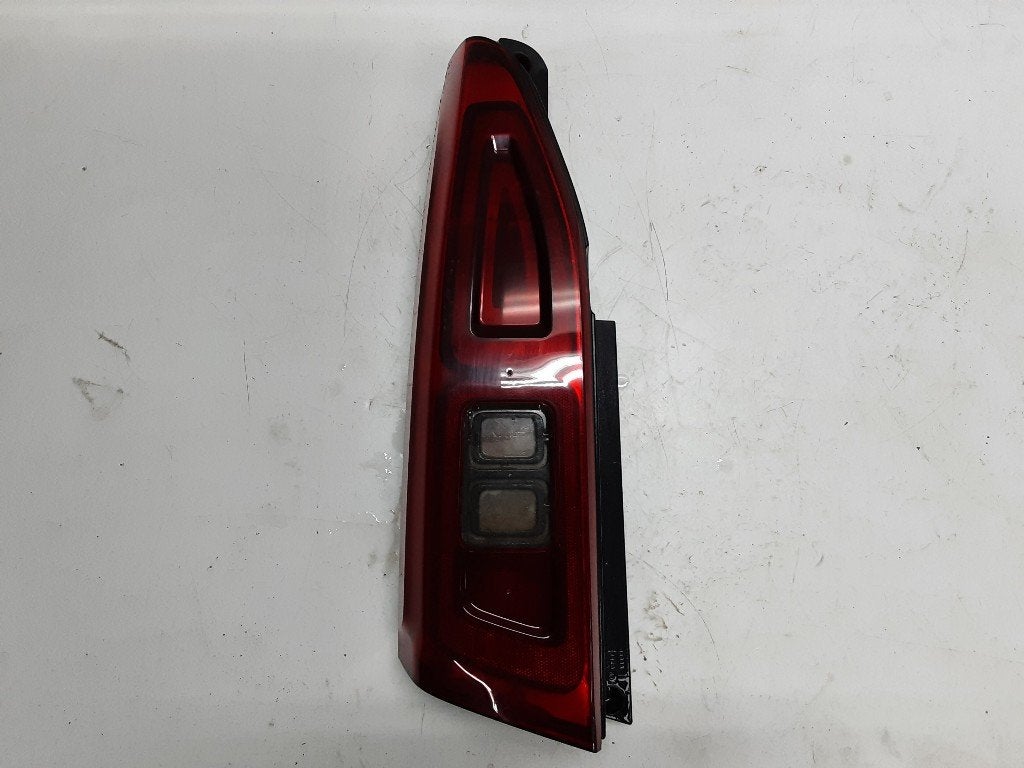ACHTERLICHT LINKS Opel Combo Life / Tour (9819649280), Gebruikt, Rue de l'Espoir 34 34
4030  GRIVEGNÉE, BE, Info@Collignon.be