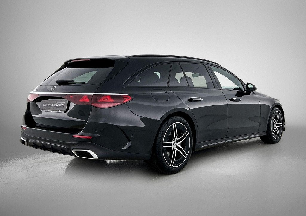 Mercedes-Benz E-Klasse 200 Break AMG Line Night Pack | Distr, Achat, Entreprise, 1905 kg, Entretenue par le concessionnaire