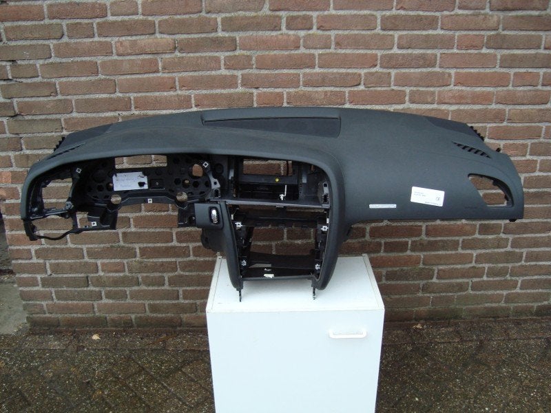 DASHBOARD Audi A5 Sportback (8TA) (8T1857069), Info@audi.de, Audi, Audi AG, Gebruikt