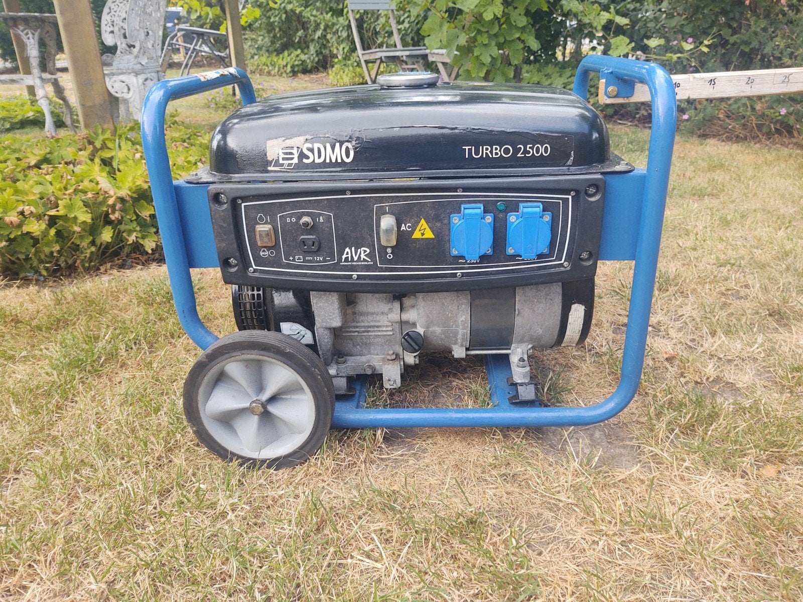 Stroomgenerator SDMO Turbo 2500, Bricolage & Construction, Générateurs, Enlèvement