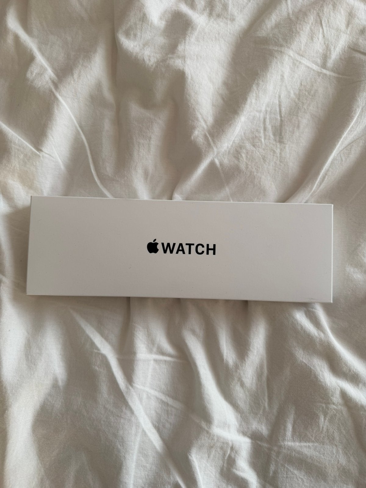 Apple Watch SE 3 [GPS 40 mm], Bijoux, Sacs & Beauté, Montres connectées, Neuf, Étanche, Enlèvement ou Envoi, IOS
