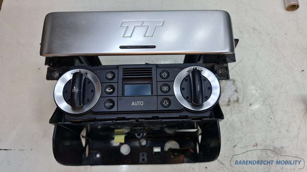 Audi TT 8N climate control bedieningspaneel 8N0863243C origi, Autos : Pièces & Accessoires, AUDI AG, Auto-Union-Strasse 1
85045  Ingolstadt, DE