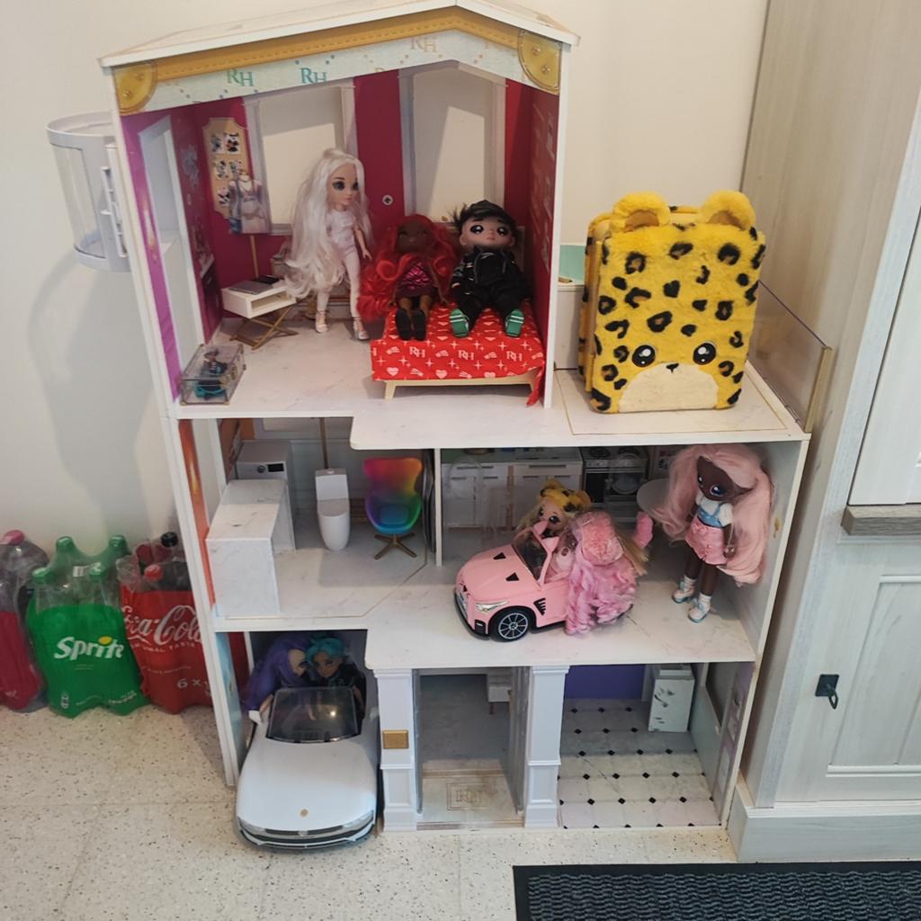 nana en rainbow groot poppenhuis en accessoires, Verzamelen, Poppenhuizen en Toebehoren, Ophalen, Poppenhuis