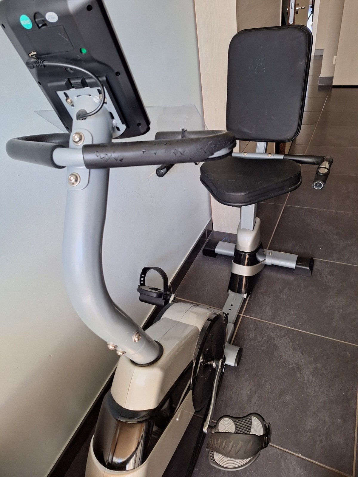 Hometrainer met zit, Ophalen, Zo goed als nieuw, Metaal, Hometrainer