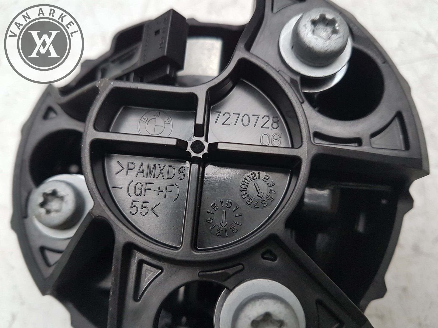 Bmw f20 kofferbak achterklep logo greep meganisme, -, Utilisé, -, Enlèvement ou Envoi