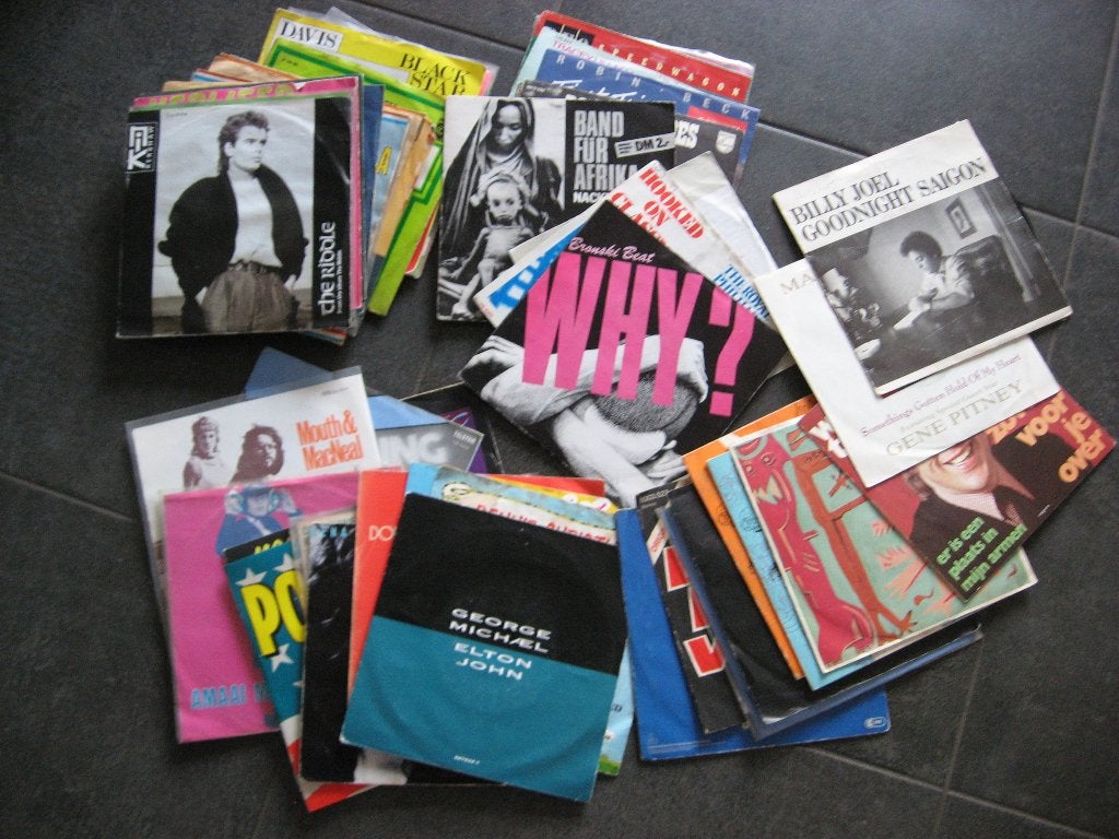 Lot van een 55 tal Singels, Cd's en Dvd's, Ophalen of Verzenden, Zo goed als nieuw