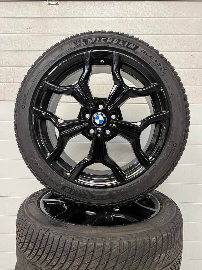 19’’BMW X1 U11  F48 X2 F39 VELGEN WINTERBANDEN ORIG TPMS STY, Auto-onderdelen, Banden en Velgen, Banden en Velgen, Zomerbanden
