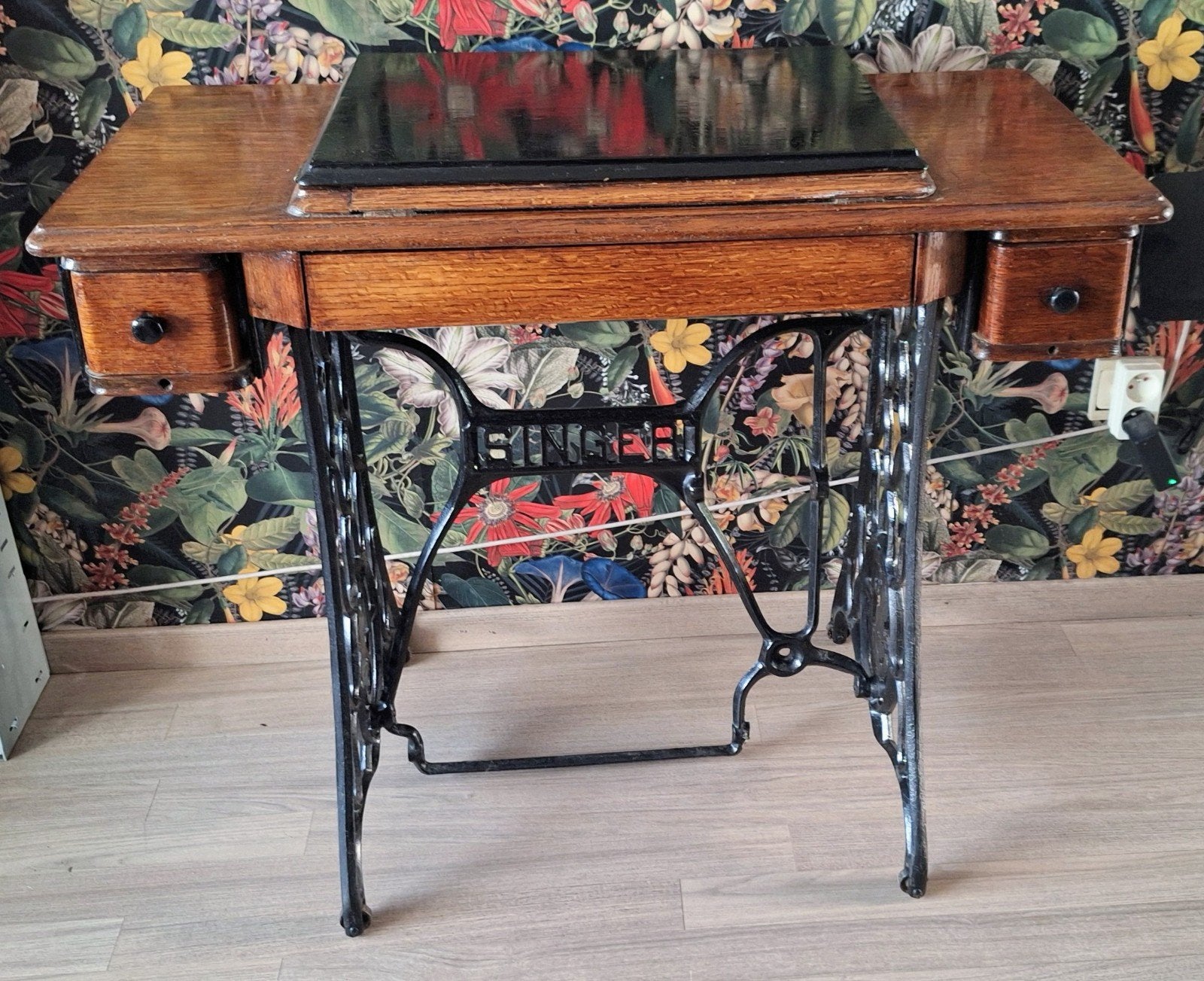 Singer naaimachine tafel, 25 à 50 cm, Chêne, Vintage, 50 à 100 cm