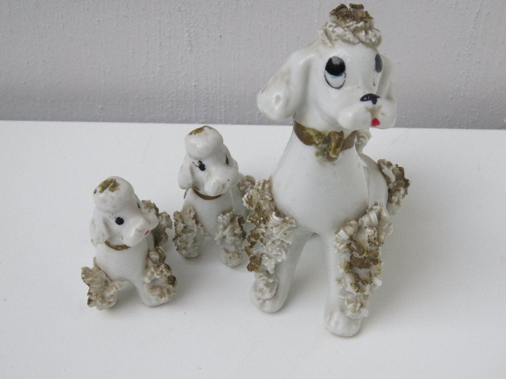 Caniche et chiots en céramique spaghetti, années 1950, Enlèvement ou Envoi