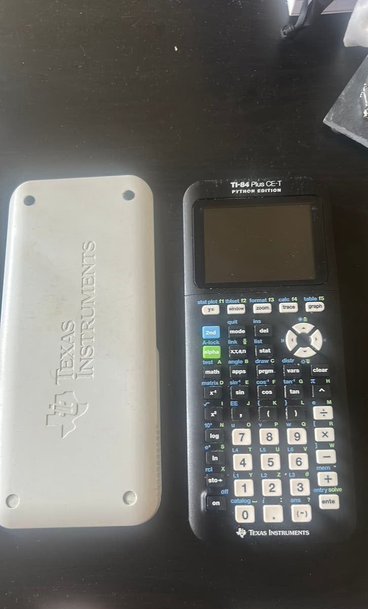 TI-84 Plus CE-T Édition Python, Divers, Calculatrices, Enlèvement, Calculatrices graphique, Comme neuf