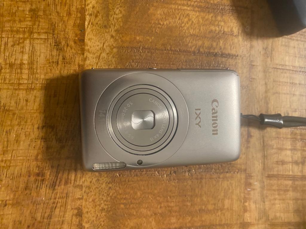 Canon IXY avec 2 batteries, Audio, Tv en Foto, Fotocamera's Digitaal, Ophalen of Verzenden, Zo goed als nieuw, Canon
