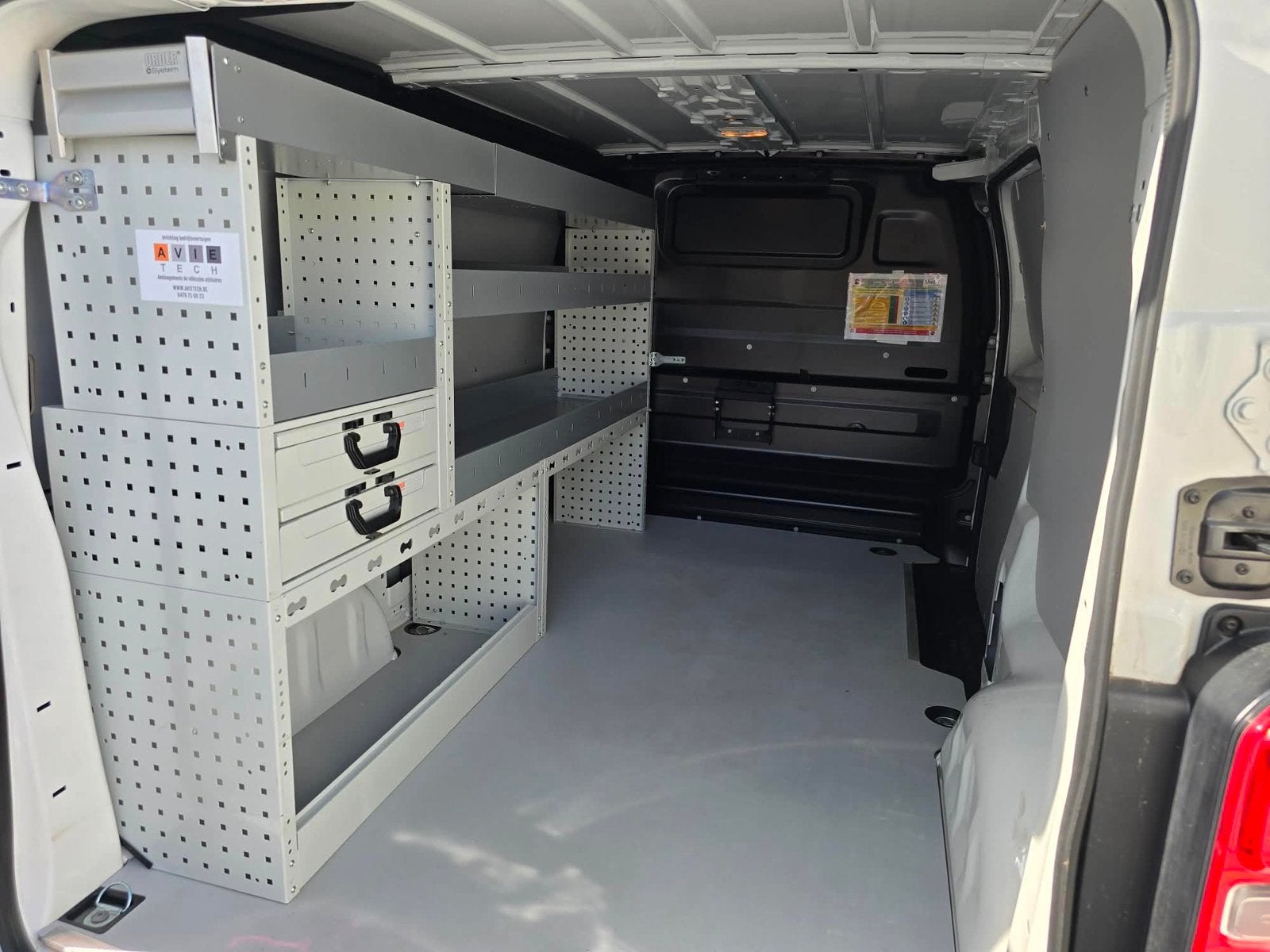 Bedrijfswagen inrichting voor peugeot expert