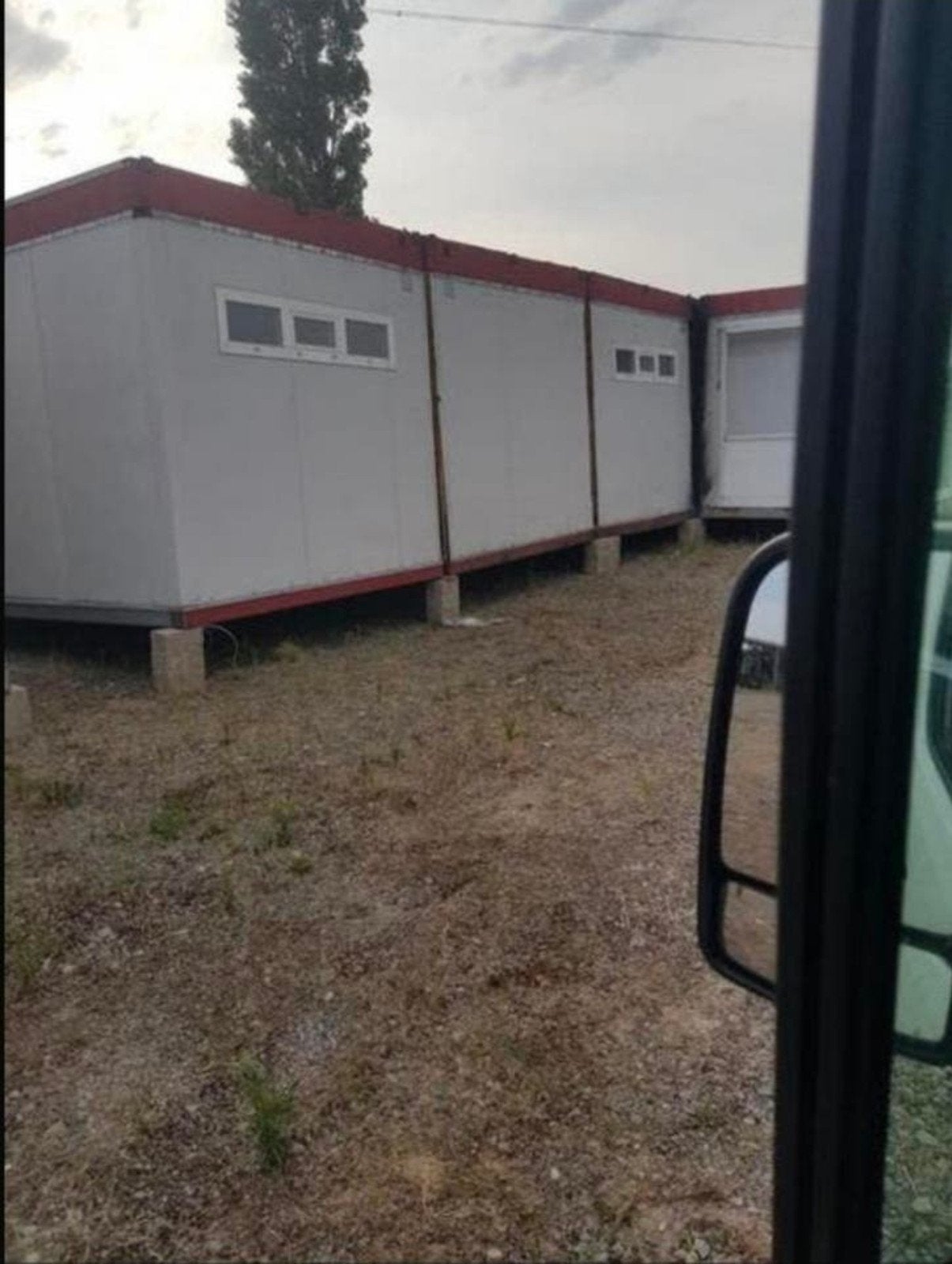 Unités résidentielles à vendre, Enlèvement
