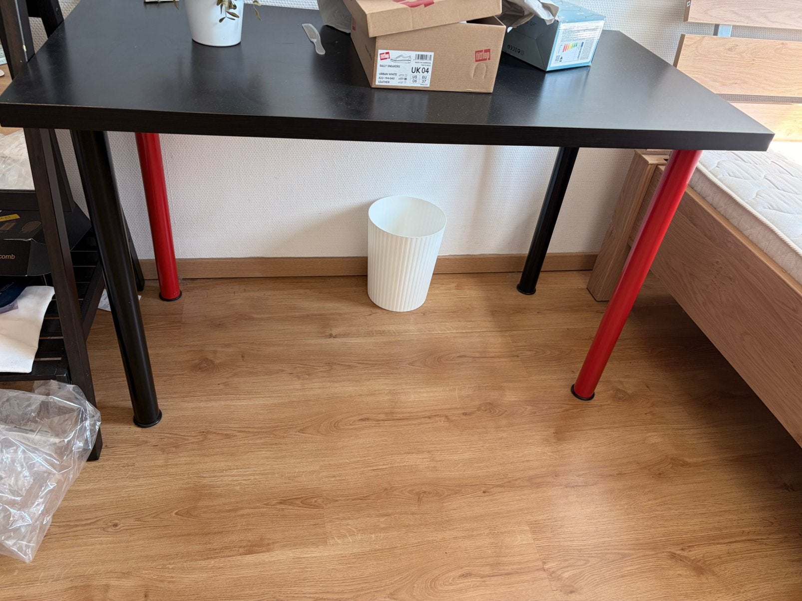 Mobilier gratuit, Enlèvement, Comme neuf