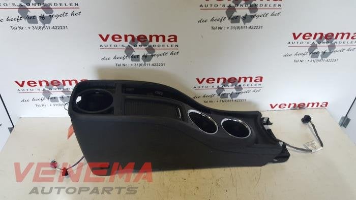 Console centrale d'un Opel Zafira C, -, Opel, 3 mois de garantie, Utilisé