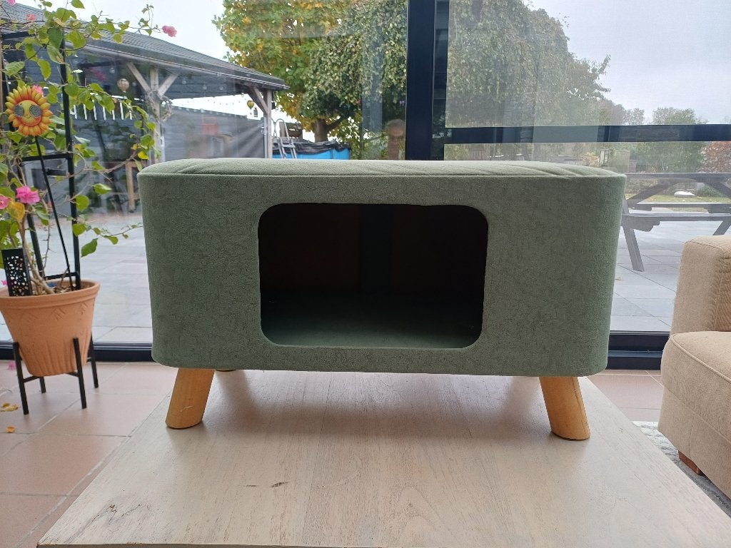 2 kattenhuisjes te koop, Ophalen, Zo goed als nieuw
